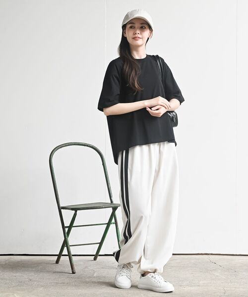rps(アールピーエス)の「接触冷感バックシャンT(Tシャツ/カットソー・レディース・ブラック/ブルー/オフホワイト/チャコールグレー・フリー)」の14枚目の写真