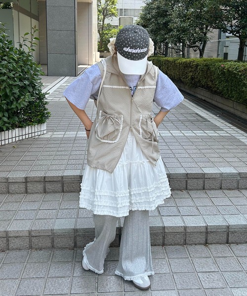 WC(ダブル シー)の「チェックナイロンベスト(ベスト・レディース・ベージュ・FREE)」の18枚目の写真
