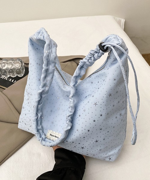 GEMEDA(ジェメダ)の「かわいい星の総柄ショルダーバッグ(ショルダーバッグ・レディース・アイボリー/イエロー/ライトブルー/ブラック・F)」の7枚目の写真