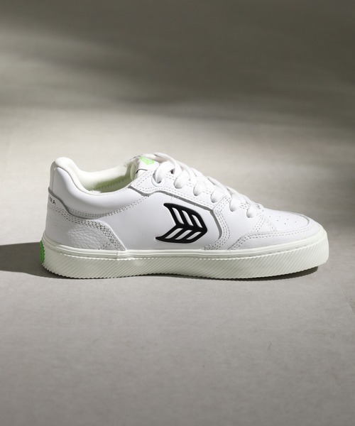 CARIUMA(カリウマ)の「VALLELY Leather Logo Sneaker バレリー レザー ロゴ スニーカー(スニーカー・メンズ・ホワイト系その他/ホワイト×ブラック・US-6/US-8h/US-9/US-7/US-6h/US-5h/US8/US8.5)」の12枚目の写真