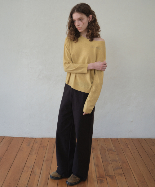 OURNOSTALGIA(アワー ノスタルジア)の「Bizo Buckle Cotton Pants_Black(O26PT01)(その他パンツ・レディース・ブラック・MEDIUM/SMALL)」の5枚目の写真