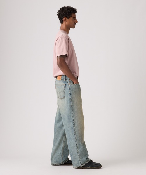 Levi's(リーバイス)の「Levi's/リーバイス エクストラ バギージーンズ(デニムパンツ・メンズ・ブラック/ライトインディゴブルー/ダークインディゴブルー・29inch/34inch/33inch/32inch/31inch/30inch/28inch/36inch)」の5枚目の写真