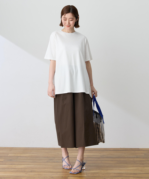 Petit Honfleur(プチオンフルール)の「バックレースドッキングチュニックTシャツ【接触冷感・UVカット・オーガニックコットンブレンド】(Tシャツ/カットソー・レディース・ネイビー/ブラウン/ホワイト・M/L)」の16枚目の写真