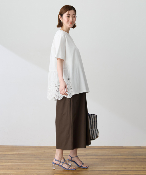 Petit Honfleur(プチオンフルール)の「バックレースドッキングチュニックTシャツ【接触冷感・UVカット・オーガニックコットンブレンド】(Tシャツ/カットソー・レディース・ネイビー/ブラウン/ホワイト・M/L)」の17枚目の写真