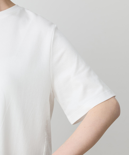 Petit Honfleur(プチオンフルール)の「バックレースドッキングチュニックTシャツ【接触冷感・UVカット・オーガニックコットンブレンド】(Tシャツ/カットソー・レディース・ネイビー/ブラウン/ホワイト・M/L)」の19枚目の写真