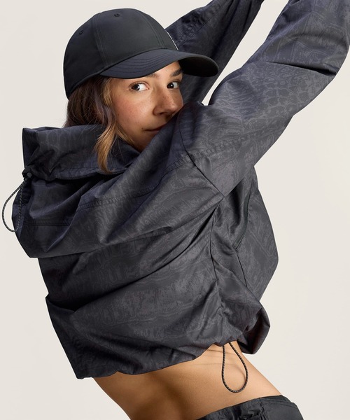 adidas by Stella McCartney（アディダスバイステラマッカートニー）の「adidas by Stella McCartneyアイテムジャケット（プリント柄） / アディダス adidas（ムートンコート・レディース・ブラック・SMALL/MEDIUM/LARGE/X-LARGE/XX-LARGE）」の7枚目の写真
