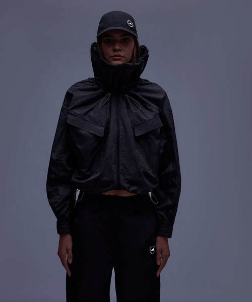 adidas by Stella McCartney（アディダスバイステラマッカートニー）の「adidas by Stella McCartneyアイテムジャケット（プリント柄） / アディダス adidas（ムートンコート・レディース・ブラック・SMALL/MEDIUM/LARGE/X-LARGE/XX-LARGE）」の9枚目の写真