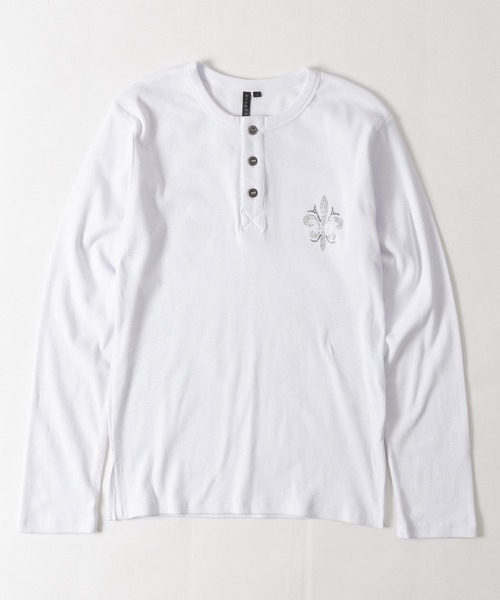 JOHN'S CLOSET（ジョンズクローゼット）の「【31】クロスモチーフラインストーン ジャストフィットテレコヘンリーネックTシャツ（Tシャツ/カットソー・メンズ・ブラック系1/ブラック系2/ホワイト系1/ホワイト系2・MEDIUM/LARGE）」の2枚目の写真