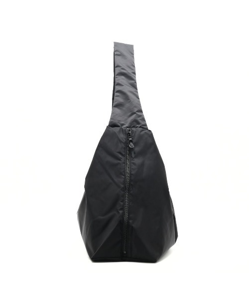 CLEDRAN(クレドラン)の「【軽量ナイロン 大容量】CL4029 FORI SIDE ZIP POCKET SHOULDER(ショルダーバッグ・レディース・グリーン/ブラック/ベージュ・FREE)」の8枚目の写真