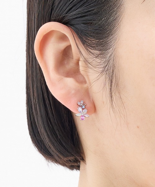 Zoule(ゾーラ)の「Zoule ゾーラ:”New me”シリーズ twins flower ピアス(ピアス(両耳用)・レディース・シルバー/ピンクゴールド・FREE)」の9枚目の写真