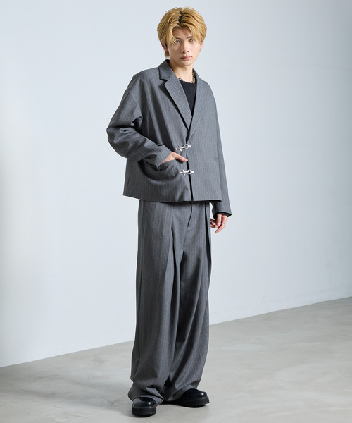 SERACE(セラス)の「【SERACE】 TUCK WIDE BALLOON STRIPE SLACKS / タックワイドバルーンストライプスラックス(スラックス・メンズ・グレー/ブラック・S/M/L)」の15枚目の写真