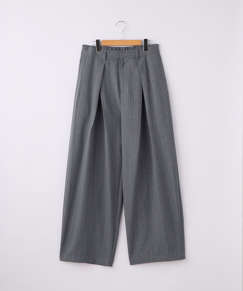 SERACE(セラス)の「【SERACE】 TUCK WIDE BALLOON STRIPE SLACKS / タックワイドバルーンストライプスラックス(スラックス・メンズ・グレー/ブラック・S/M/L)」の18枚目の写真