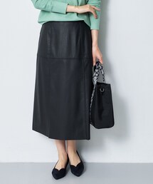 レザー調Aラインシルエットスカート