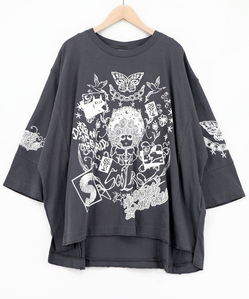 ScoLar(スカラー)の「ScoLar(スカラー) スケッチ柄 ドルマンプルオーバー(Tシャツ/カットソー・レディース・チャコールグレー/グレー/オフホワイト・MEDIUM)」の22枚目の写真