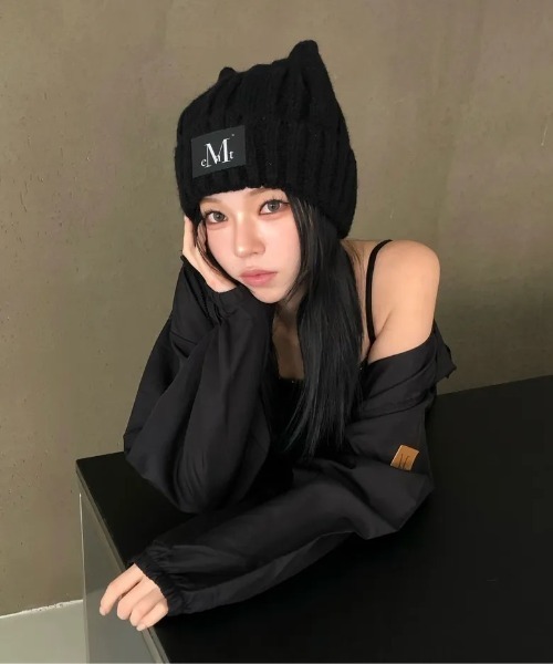 MUCENT(ムセント)の「◇MUCENT◇ブランド直輸入正規品/ミラノ シグネチャーロゴ フーデッドウィンドブレーカー Milan Signature Logo Hooded Windbreaker(ブルゾン・レディース・ブラック・FREE)」の6枚目の写真