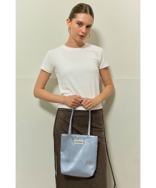 ALEXIA STAM(アリシアスタン)の「Satin Tote Bag /サテントートバッグ(ショルダーバッグ・レディース・ピンク系/アイボリー/ブラウン/ブルー・FREE)」の10枚目の写真