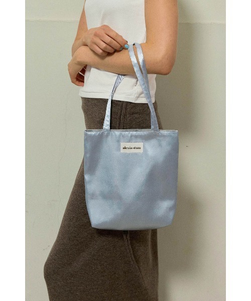 ALEXIA STAM(アリシアスタン)の「Satin Tote Bag /サテントートバッグ(ショルダーバッグ・レディース・ピンク系/アイボリー/ブラウン/ブルー・FREE)」の11枚目の写真