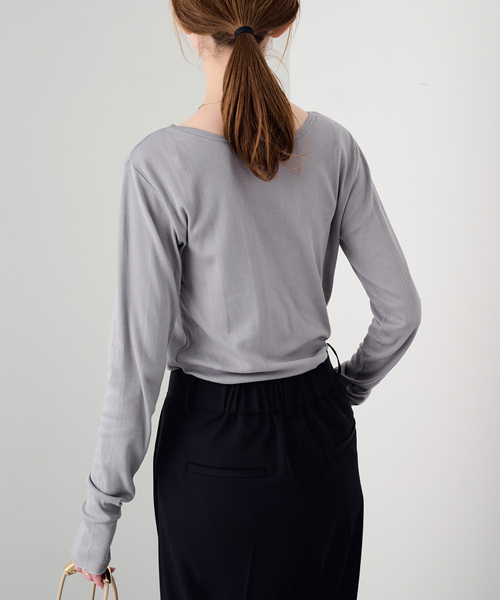 MILLER（ミラー）の「《追加2》miller SLOBE別注 SHEER RIB クルーネック（Tシャツ/カットソー・レディース・ホワイト/アイボリー/レッド/ライトグレー・FREE）」の11枚目の写真