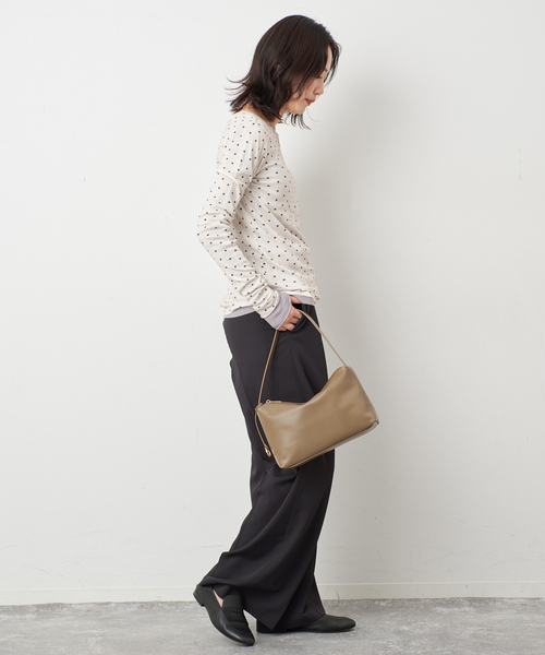 MILLER（ミラー）の「《追加2》miller SLOBE別注 SHEER RIB クルーネック（Tシャツ/カットソー・レディース・ホワイト/アイボリー/レッド/ライトグレー・FREE）」の19枚目の写真
