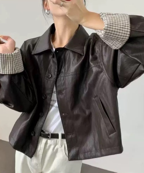 NANEA(ナネア)の「合成皮革ジャケット(その他アウター・レディース・ブラック/ブラウン・SMALL/MEDIUM/LARGE)」の2枚目の写真