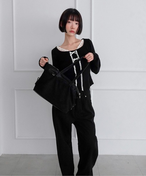 by muni:r(バイ ムニール)の「レーススクエアリボンスリムニット/2026 AW COLLECTION(Tシャツ/カットソー・レディース・ブラック/グレー/アイボリー・FREE)」の15枚目の写真