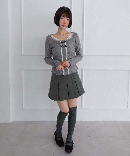 by muni:r(バイ ムニール)の「レーススクエアリボンスリムニット/2026 AW COLLECTION(Tシャツ/カットソー・レディース・ブラック/グレー/アイボリー・FREE)」の22枚目の写真