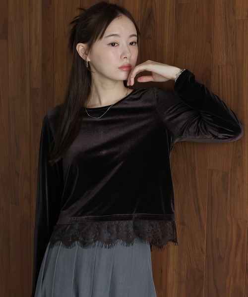J by blue(ジェイバイブルー)の「レースヘムベロアカットソー(Tシャツ/カットソー・レディース・ブラック/ブラウン/アイボリー・MEDIUM)」の3枚目の写真