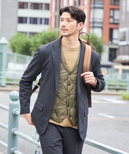 SHIPS(シップス)の「【SHIPS別注】TAION: 〈手洗い可能〉ダウン ジレ(ベスト・メンズ・コバルトブルー/ベージュ/オリーブ/ブラック・MEDIUM/SMALL/X-LARGE/LARGE)」の12枚目の写真