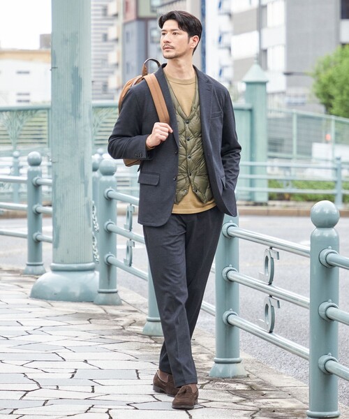 SHIPS(シップス)の「【SHIPS別注】TAION: 〈手洗い可能〉ダウン ジレ(ベスト・メンズ・コバルトブルー/ベージュ/オリーブ/ブラック・MEDIUM/SMALL/X-LARGE/LARGE)」の13枚目の写真