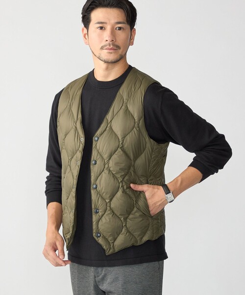SHIPS(シップス)の「【SHIPS別注】TAION: 〈手洗い可能〉ダウン ジレ(ベスト・メンズ・コバルトブルー/ベージュ/オリーブ/ブラック・MEDIUM/SMALL/X-LARGE/LARGE)」の15枚目の写真