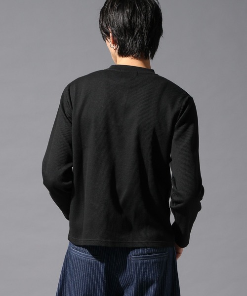LAND MUSEUM(ランドミュージアム)の「LAND MUSEUM/ゴシックロゴヘンリーT(Tシャツ/カットソー・メンズ・グレー/ブラック・LARGE/MEDIUM)」の13枚目の写真