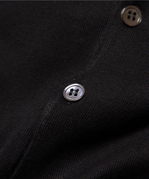 JOHN SMEDLEY(ジョンスメドレー)の「JOHN SMEDLEY: 【SEA ISLAND COTTON】 ニットポロシャツ(ポロシャツ・メンズ・ホワイト/ブラック/ライトブルー/ネイビー・MEDIUM/SMALL)」の5枚目の写真