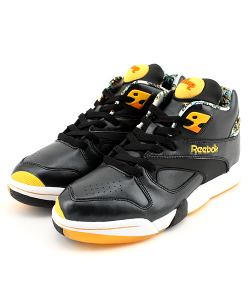 Reebok(リーボック)の「COURT VICTORY PUMP(スニーカー・メンズ・ブラック/オレンジ/パープル/ブルー・26/27/28)」の2枚目の写真