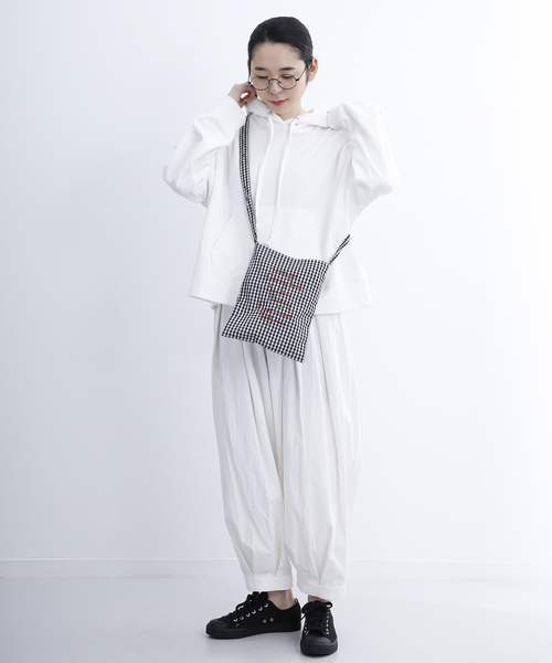 MERLOT(メルロー)の「ギンガムチェックショルダーバッグ2670(ショルダーバッグ・レディース・ブラック/レッド/ブルー・FREE)」の7枚目の写真