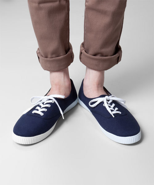 NANO universe(ナノユニバース)の「victoria × nano・universe/別注カラースニーカー Men's(スニーカー・メンズ・ホワイト/ホワイト系その他/ブラック/グレー/ブラウン/カーキ/エメラルド/インディゴブルー/ターコイズブルー/ネイビー/パープル/イエロー/ピンク/ライトピンク/レッド/ボルドー/その他1/その他2・26/26.5/27/27.5)」の18枚目の写真