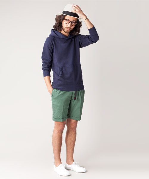 NANO universe(ナノユニバース)の「victoria × nano・universe/別注カラースニーカー Men's(スニーカー・メンズ・ホワイト/ホワイト系その他/ブラック/グレー/ブラウン/カーキ/エメラルド/インディゴブルー/ターコイズブルー/ネイビー/パープル/イエロー/ピンク/ライトピンク/レッド/ボルドー/その他1/その他2・26/26.5/27/27.5)」の2枚目の写真