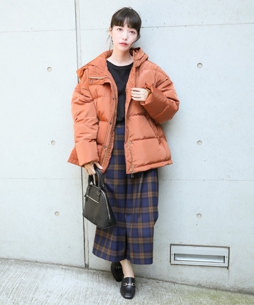 LOWRYS FARM（ローリーズファーム）の「フードダウン　813111（ダウンジャケット/コート・レディース・ブラック/ブラウン/レッド・FREE）」の14枚目の写真