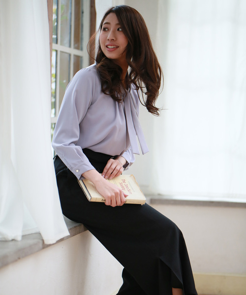 TRUDEA（トルディア）の「ボウタイ　ブラウス（シャツ/ブラウス・レディース・ホワイト/チャコールグレー/ブラック/カーキ/ピンク/ラベンダー/ネイビー・SMALL/MEDIUM/LARGE）」の9枚目の写真