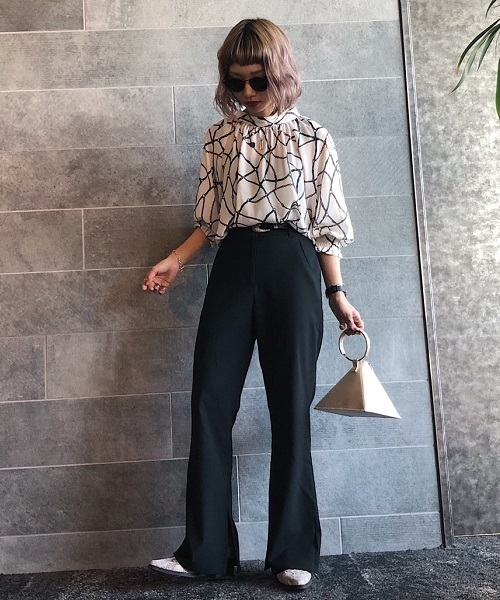 PAGEBOY（ページボーイ）の「チェーンプリントハイネックブラウス（シャツ/ブラウス・レディース・オフホワイト/ブラック・FREE）」の20枚目の写真