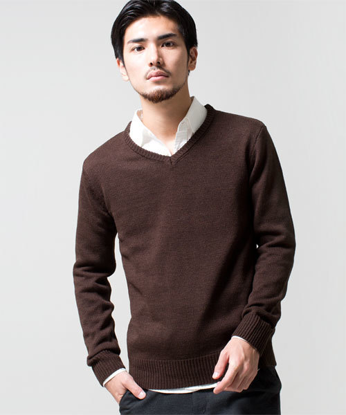 NANO universe(ナノユニバース)の「AKM×nano・universe/ V-Neck Knit(ニット/セーター・メンズ・ブラック/ダークグレー/ライトグレー/ダークブラウン/ベージュ/ダークグリーン/ブルー/ネイビー・SMALL/MEDIUM/LARGE/X-LARGE)」の5枚目の写真