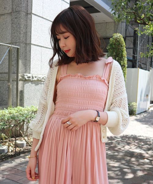 MIIA(ミーア)の「透かし編みカーディガン(カーディガン/ボレロ・レディース・ピンク/オフホワイト/ブラック/ベージュ・FREE)」の1枚目の写真