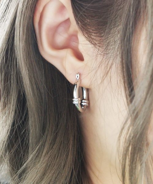 LUON（ルオン）の「LUON/ミニフープピアス（ピアス（両耳用）・レディース・シルバー系その他/ゴールド系その他/シルバー系その他2/シルバー系その他3/ゴールド系その他2/ゴールド系その他3/ゴールド系その他4・FREE）」の21枚目の写真