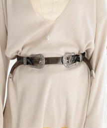 ダブルバックルベルト