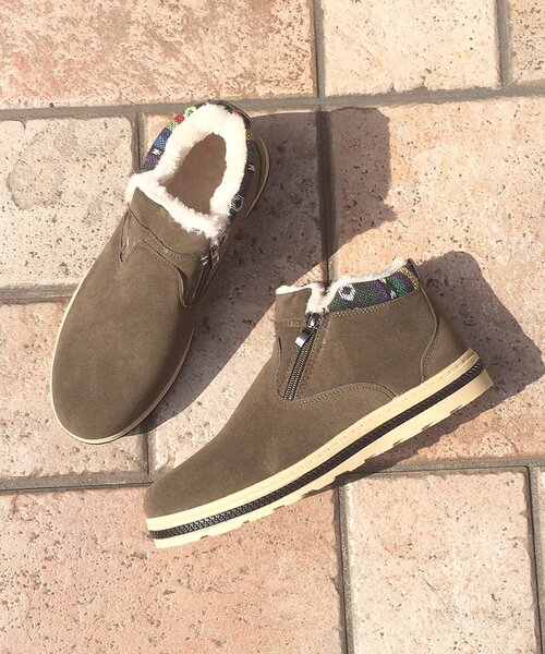 AAA+（サンエープラス）の「AAA+ / ふわふわボアが暖かいダブルジップムートンブーツ(2381)（ブーツ・レディース・ブラック/ネイビー/ブラウン/グレー/ベージュ/ダークブラウン/カーキ・38/39/41/42/43/36/37/44/46/40/45）」の15枚目の写真