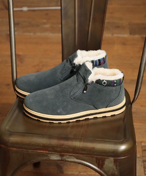 AAA+（サンエープラス）の「AAA+ / ふわふわボアが暖かいダブルジップムートンブーツ(2381)（ブーツ・レディース・ブラック/ネイビー/ブラウン/グレー/ベージュ/ダークブラウン/カーキ・38/39/41/42/43/36/37/44/46/40/45）」の16枚目の写真