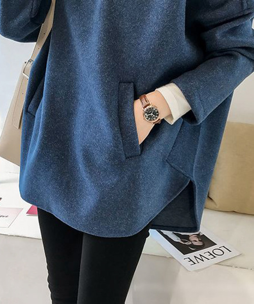 AMELY(エミリー)の「プルオーバーフードパーカー(パーカー・レディース・ブラック/グレー/インディゴブルー/マスタード・フリー)」の11枚目の写真