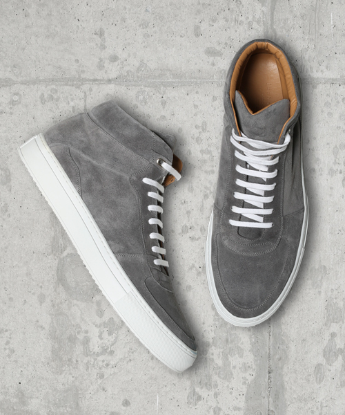 NANO universe（ナノユニバース）の「junhashimoto nano・universe/ スウェードスニーカー（スニーカー・メンズ・ダークグレー/ライトグレー・41/43/42/40）」の2枚目の写真