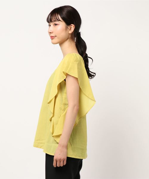 miniyu(ミニュウ)の「SOVRA/フリルブラウス(シャツ/ブラウス・レディース・ボルドー/マスタード/ベージュ/カーキ・FREE)」の5枚目の写真