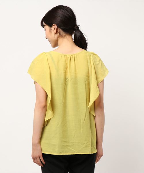 miniyu(ミニュウ)の「SOVRA/フリルブラウス(シャツ/ブラウス・レディース・ボルドー/マスタード/ベージュ/カーキ・FREE)」の6枚目の写真