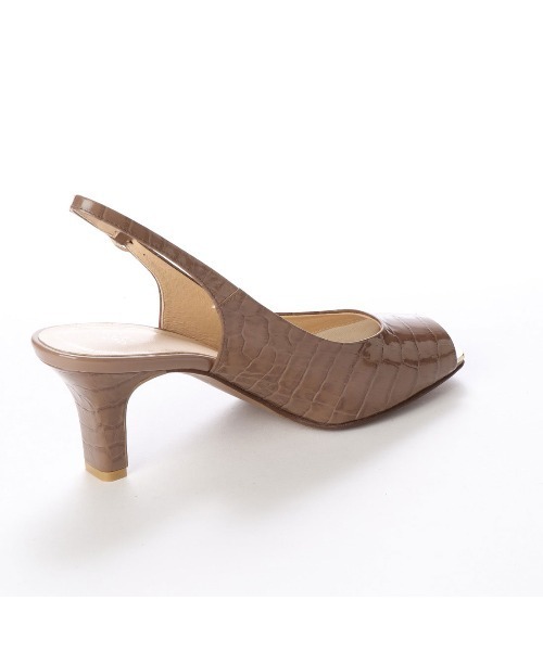 Riz raffinee（リズラフィーネ）の「スクエアカットバックベルトサンダル（サンダル・レディース・グレイッシュベージュ/ライトブラック/その他20/ベージュ×ブラック/ヘザーグレー/ブラック系その他2/スモーク/チャコールグレー/ミックスグレー/ウッドランド/オフホワイト・23cm/23.5cm/24cm/22.5cm/24.5cm/22cm）」の22枚目の写真